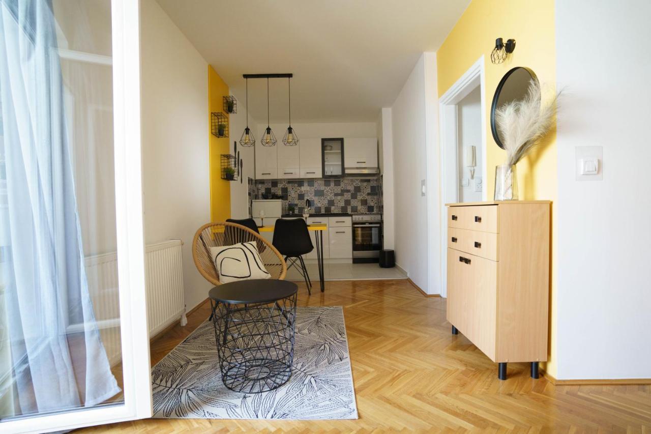 Sunny Place Novi Sad Ngoại thất bức ảnh
